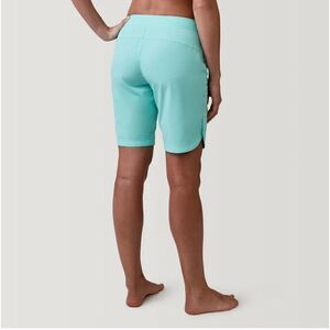 EXCELLENT CONDITION WOMEN’S SIZE 8 CARVE DESIGNS BOARD 9” SHORTS